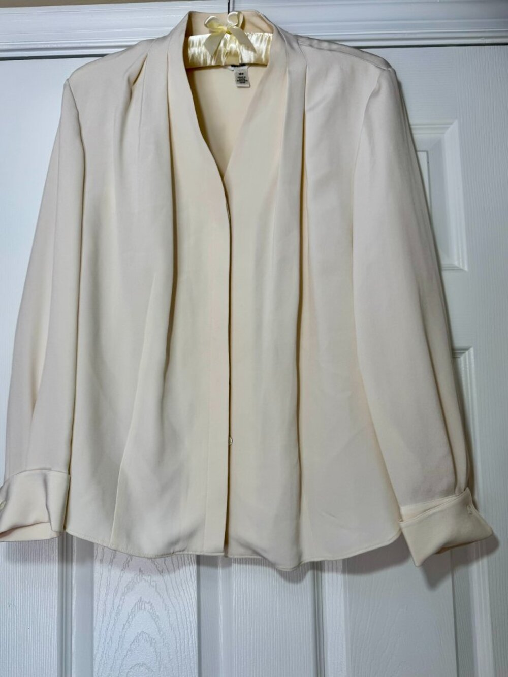 TALBOTS Cream Silk French Cuff Long Sleeve Blouse - Size 16W